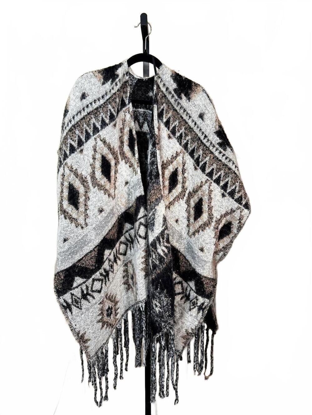 Cozy Geometric Patterned Women's Poncho with Fringe